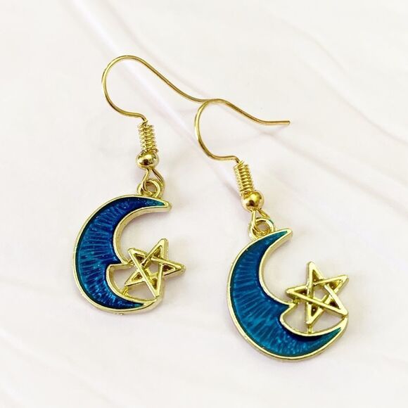Jewelry - Beautiful Gold & Deep Blue Moon & Star Earrings